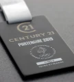Metalowy medal z eleganckim nadrukiem uv - medal biznesowy2.webp