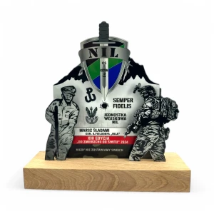 Metalowa statuetka dla żołnierza - statuetka wojsko z metalu