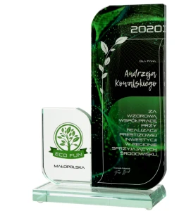 Trofeum szklane na zamówienie - statuetka szklana eko