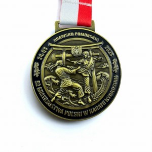Medal odlewany karate